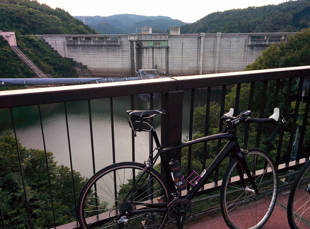 japan dam cycling
