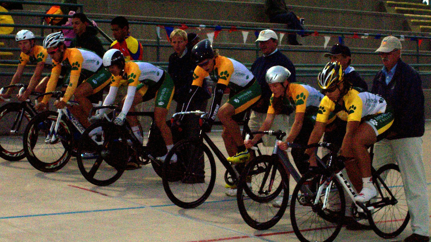 2008-collegiate-track-nationals-LMC-team-sprint
