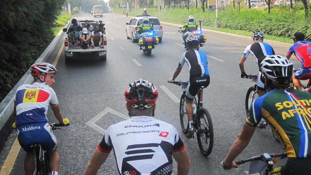 cycling parade photoshoot china